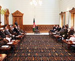 Politicians Urge Improved Relations with Neighbors